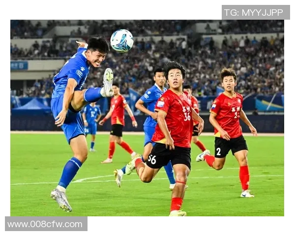 南京足球队逆袭之路：从默默无闻到杯赛传奇的辉煌历程